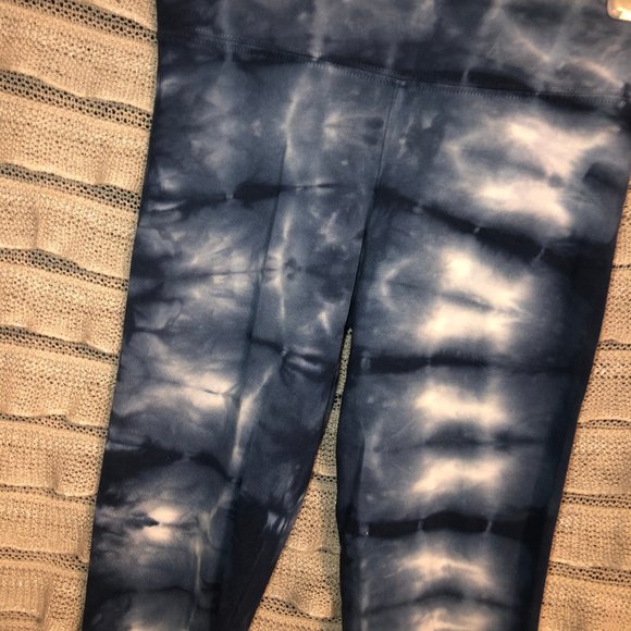 Michael Stars tie dye legging - Picture 4 of 5